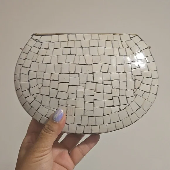 NWOT Ramla Mosaic Handmade Bag white with gold tones, colorful w/ crossbody stra - Picture 3 of 6